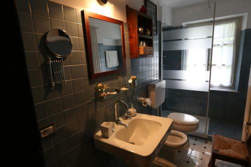 Sotto La Luna Bruna B&B