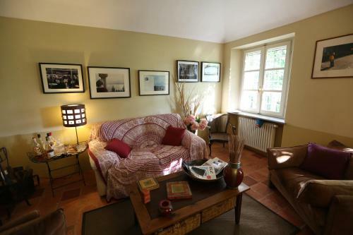 Sotto La Luna Bruna B&B