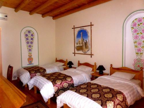 Hovli Poyon Hotel