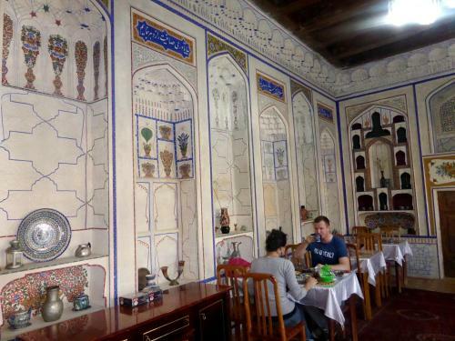 Hovli Poyon Hotel