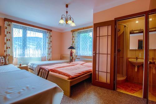 Privat Charova