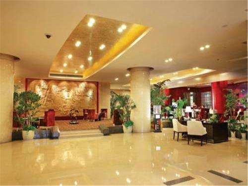 Yuloon Hotel