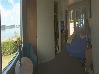 Bay Bridge Motel