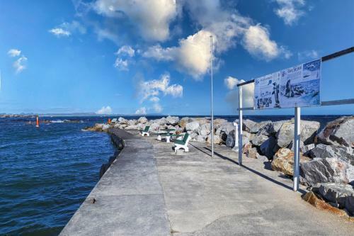 Hostal Aire Del Mar Guest House