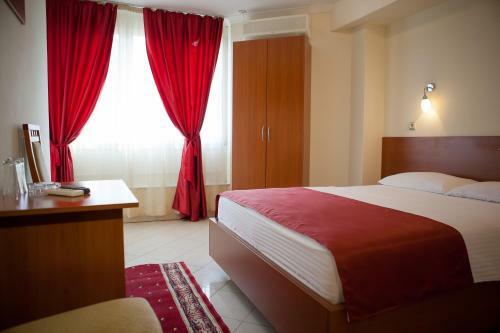 Hotel Grand