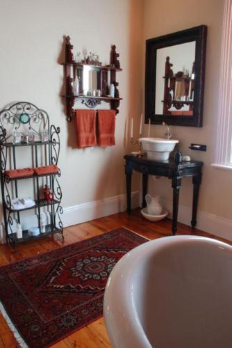 Sir Harveys Bed And Breakfast