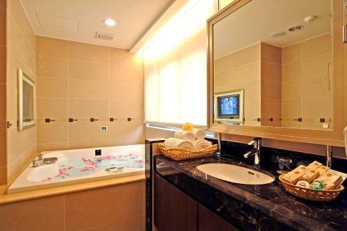 Hotel Jingan Classic Inn