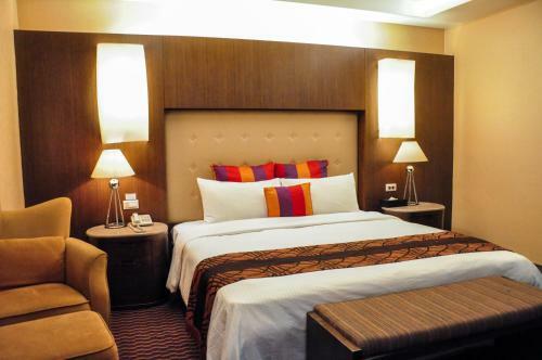 Hotel Jingan Classic Inn