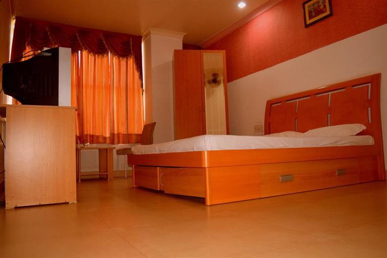 Hotel Teg Royal