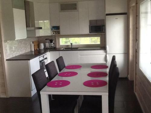Holiday Home Kerssintie