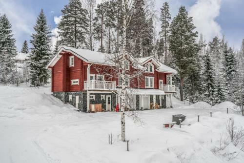 Holiday Home Kerssintie