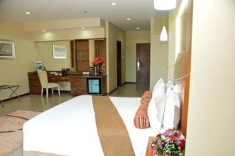 Hotel Harbourview Suites