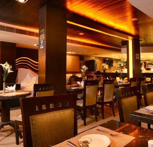 Hotel Shanti Palace West