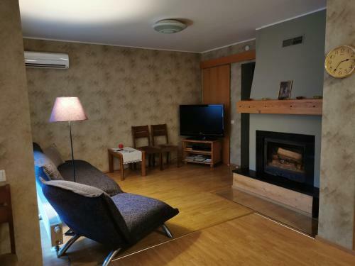 Hostal Kaare Guesthouse