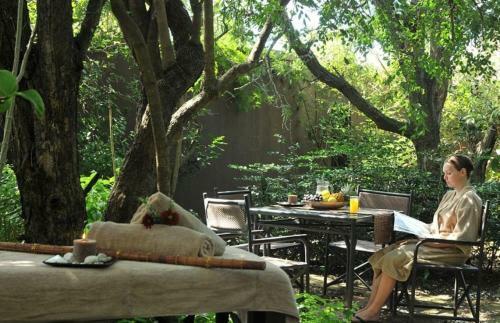 Hostal Falaza Game Park And Spa