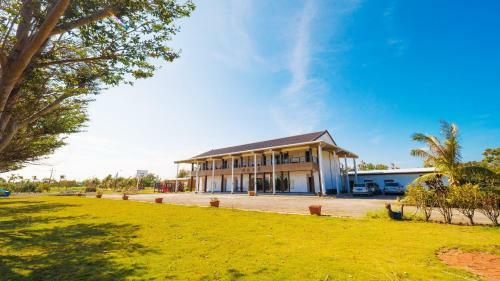Bed & Breakfast Coconutpalm Home