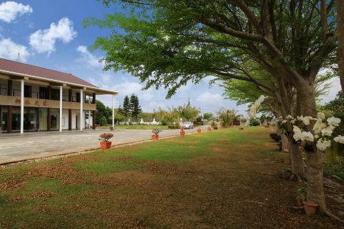 Bed & Breakfast Coconutpalm Home