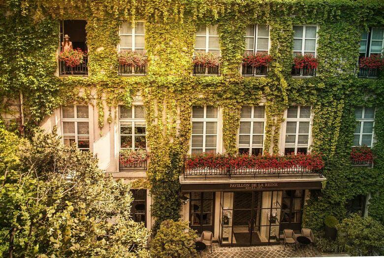 Hotel Pavillon De La Reine