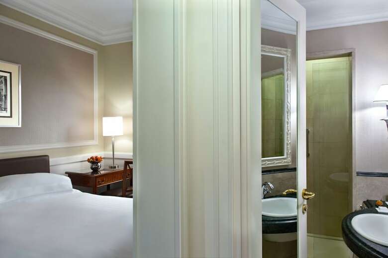 Hotel Marriott Grand Flora
