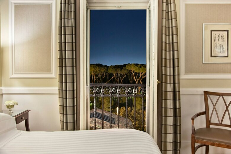 Hotel Marriott Grand Flora