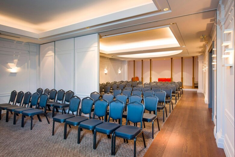 Hotel Marriott Grand Flora