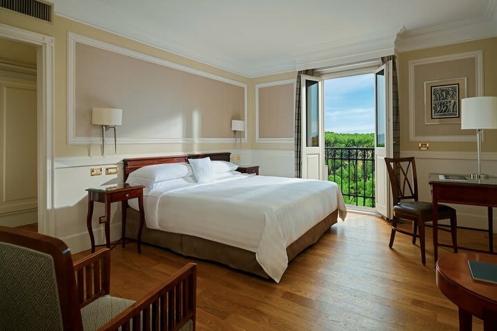 Hotel Marriott Grand Flora