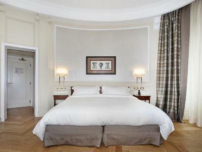 Hotel Marriott Grand Flora
