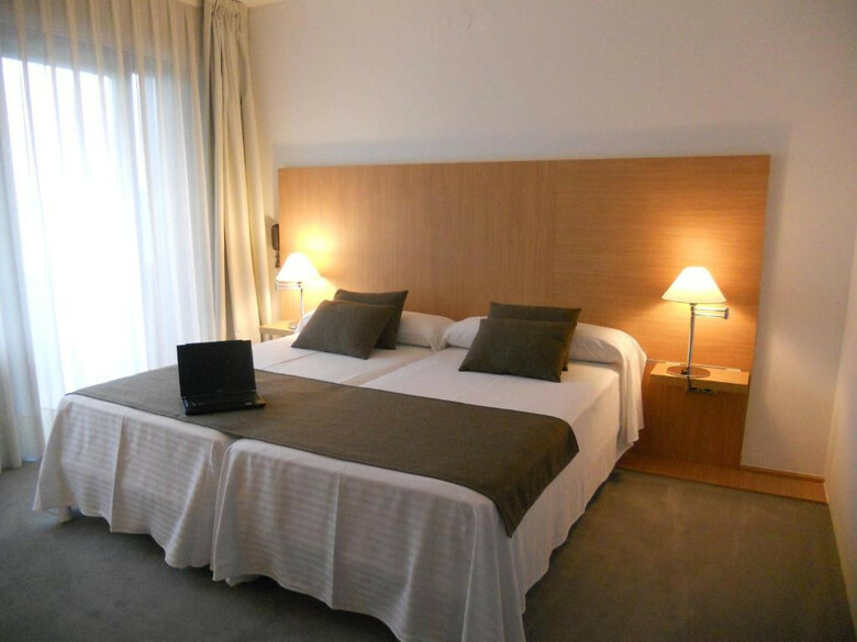 Hotel Checkin Montserrat