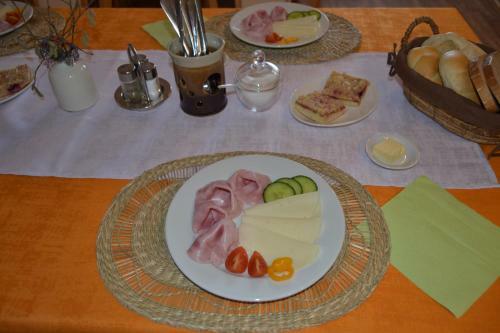 Hostal Ubytov�n� Na H�jence