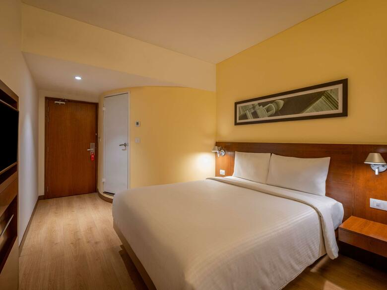 Hotel Ibis New Delhi Aerocity