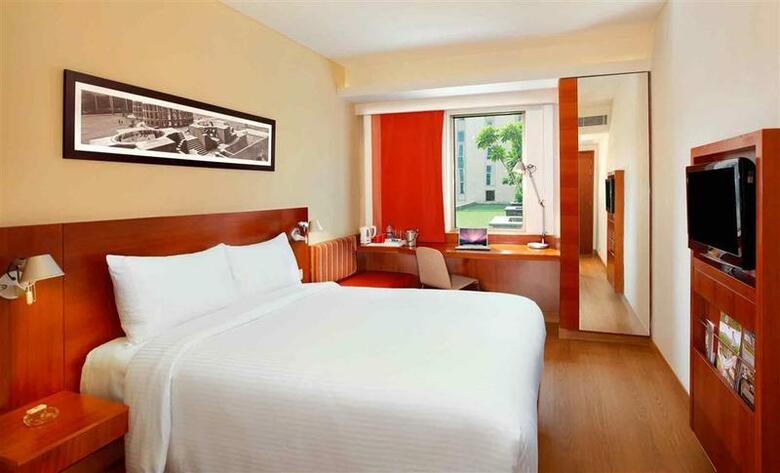 Hotel Ibis New Delhi Aerocity