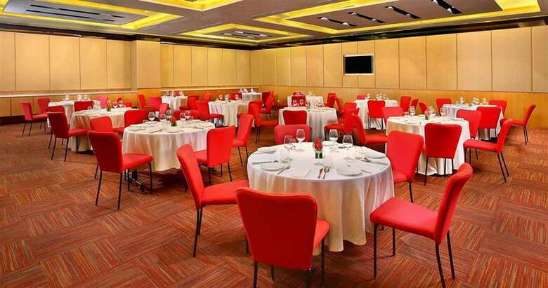 Hotel Ibis New Delhi Aerocity