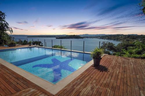 Harbour Views