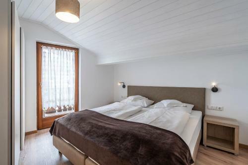 Hostal Residence Alpina