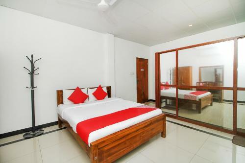 Grand Rovinka Hotel