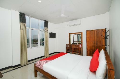 Grand Rovinka Hotel