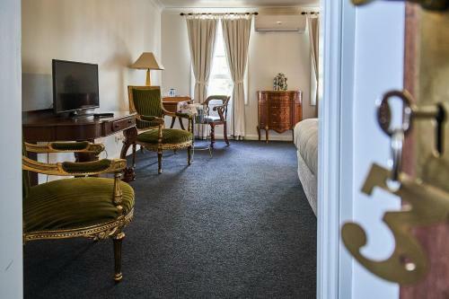 Hostal The Bronte Guesthouse