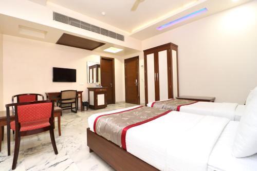 Hotel Leela Grande