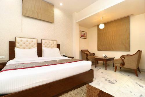 Hotel Leela Grande