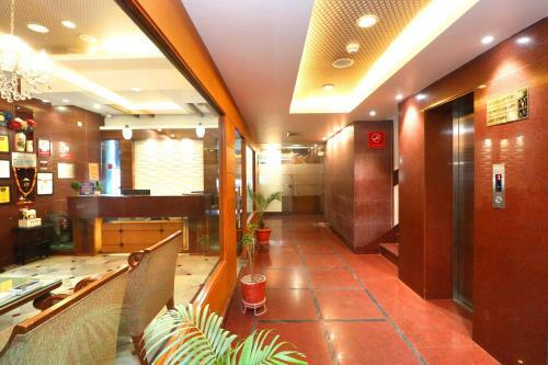 Hotel Leela Grande