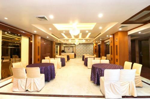 Hotel Leela Grande