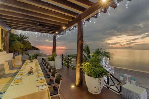 Hotel Aak-bal All Suite Resort