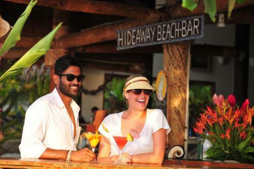 Hotel Hideaway Island Resort