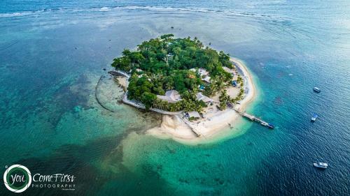 Hotel Hideaway Island Resort