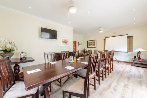 Umthunzi Hotel And Conference