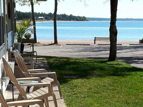 Viviendas Turisticas Balm Beach Resort And Motel