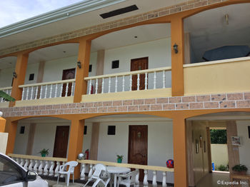 Gemini Hotel And Restaurant