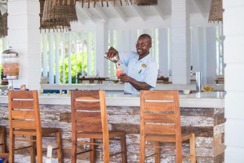 Hotel The Palm Island Resort
