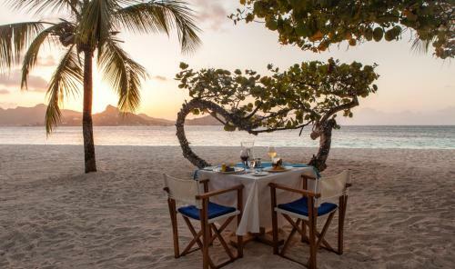 Hotel The Palm Island Resort