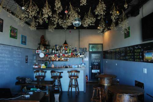 The Way Hostel & Bar